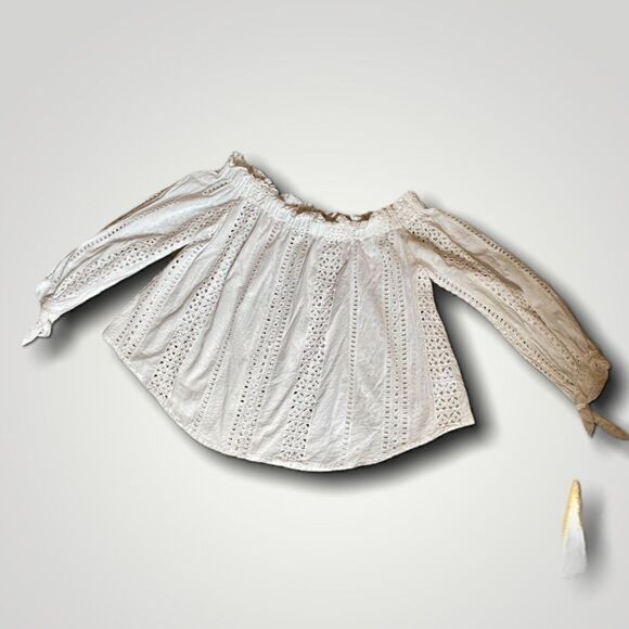 ASTR The Label Bardot White Off The Shouder Top - Picture 2 of 5